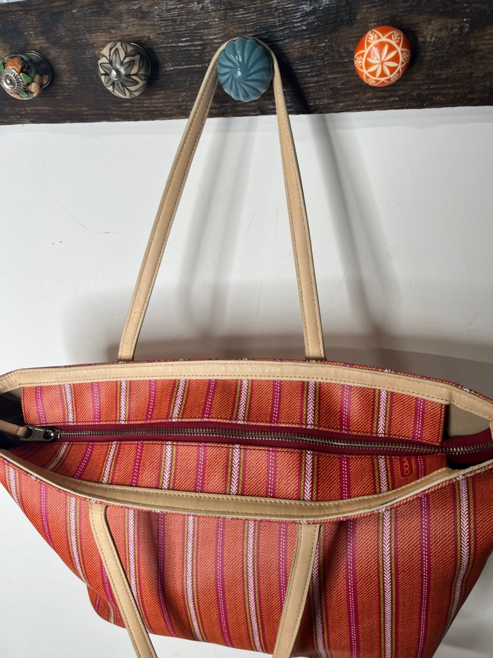 Coach Legacy Tote EUC - Picture 5 of 13